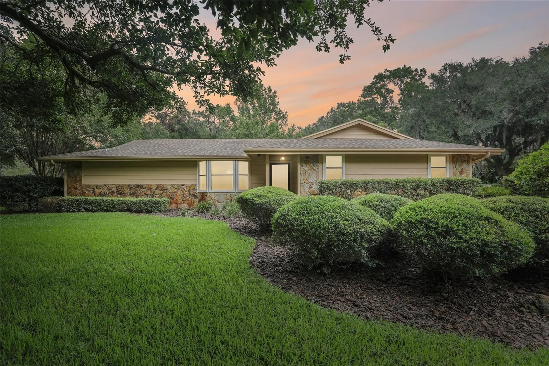7809 Pineview Drive Odessa FL 33556