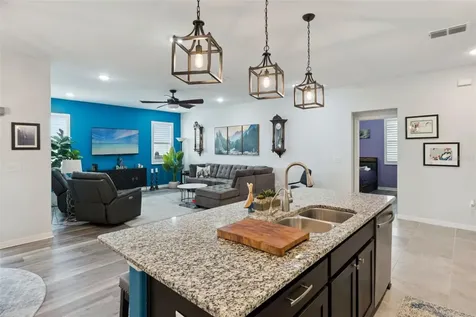 1178 Stratton Avenue Groveland FL 34736