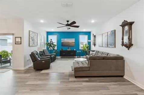 1178 Stratton Avenue Groveland FL 34736