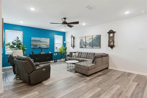 1178 Stratton Avenue Groveland FL 34736