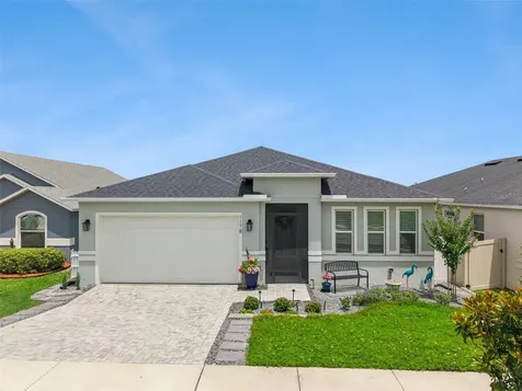 1178 Stratton Avenue Groveland FL 34736