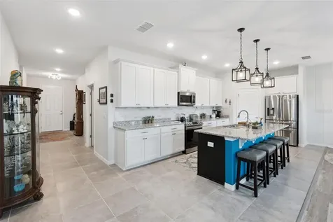 1178 Stratton Avenue Groveland FL 34736