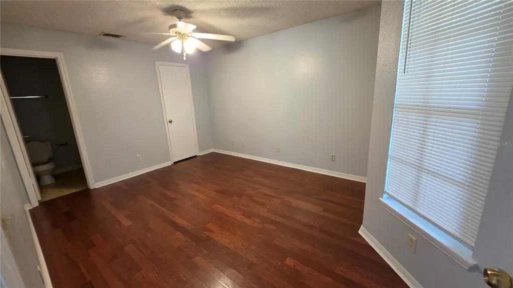 1077 S Hiawassee Road Orlando FL 32835