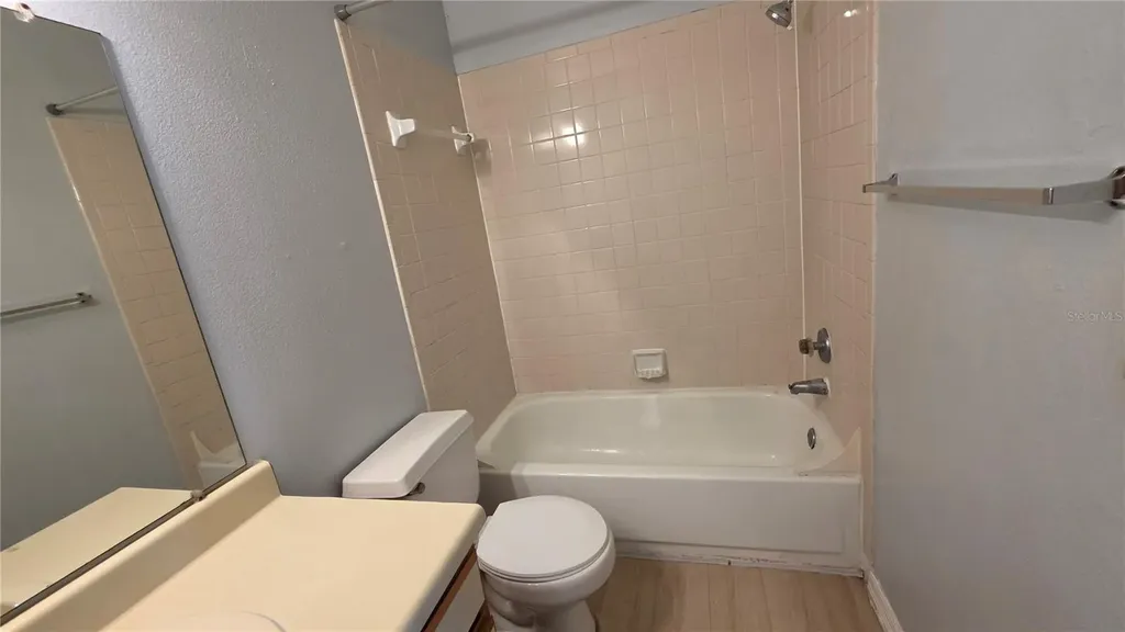 1077 S Hiawassee Road Orlando FL 32835