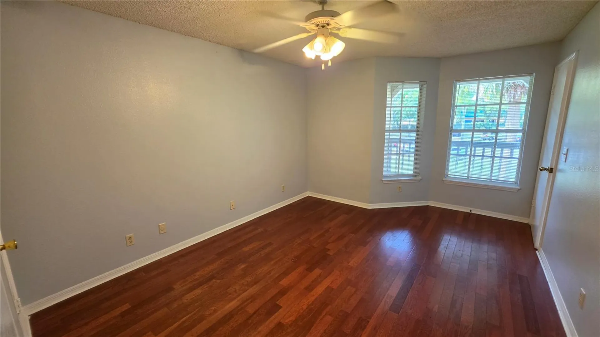 1077 S Hiawassee Road Orlando FL 32835