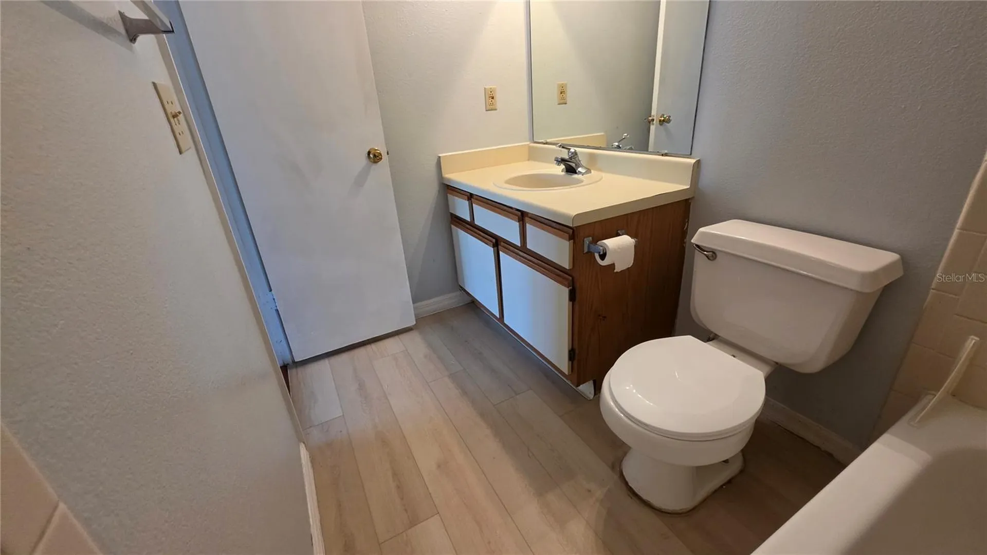 1077 S Hiawassee Road Orlando FL 32835