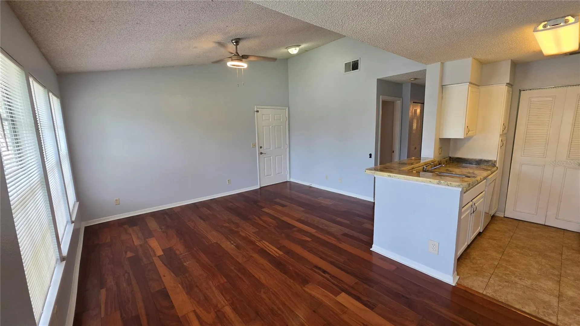 1077 S Hiawassee Road Orlando FL 32835