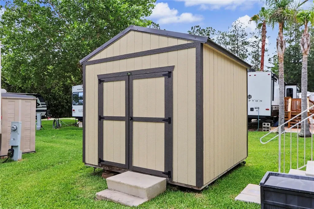 2923 NE 104th Avenue Silver Springs FL 34488