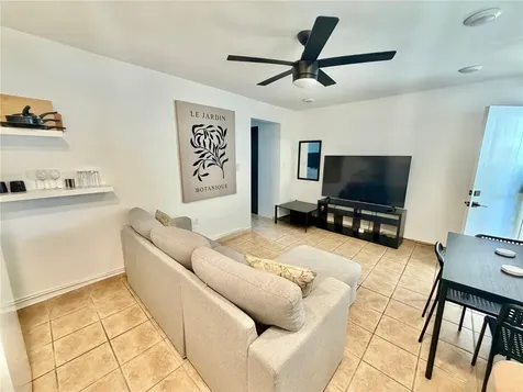 704 Sanchez San Juan PR 00909