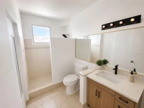 704 Sanchez San Juan PR 00909
