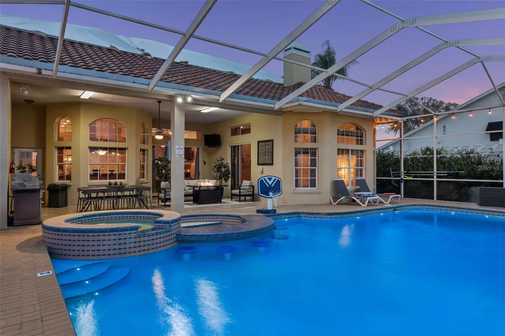 4915 Troydale Road Tampa FL 33615