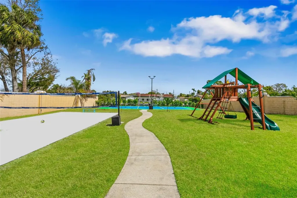 4915 Troydale Road Tampa FL 33615