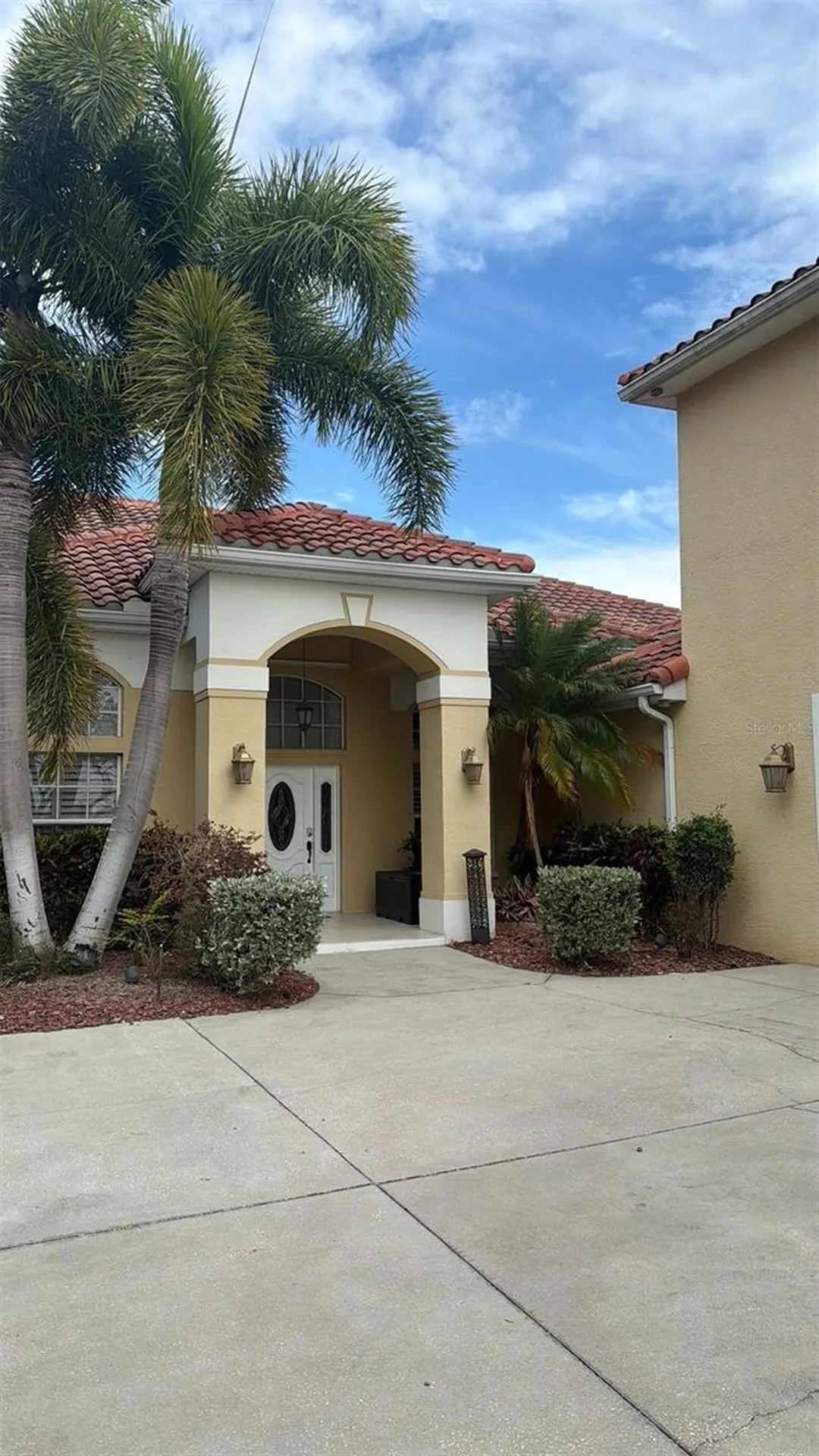 4915 Troydale Road Tampa FL 33615