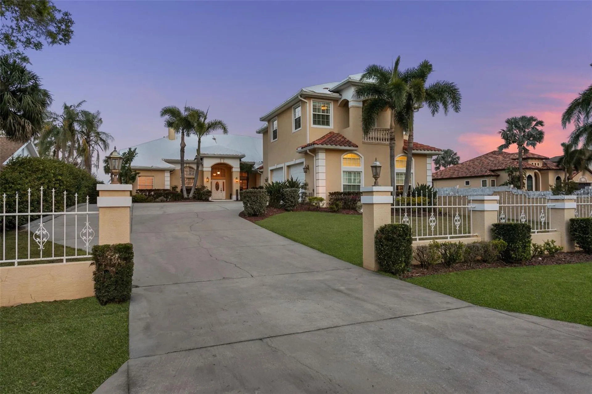 4915 Troydale Road Tampa FL 33615