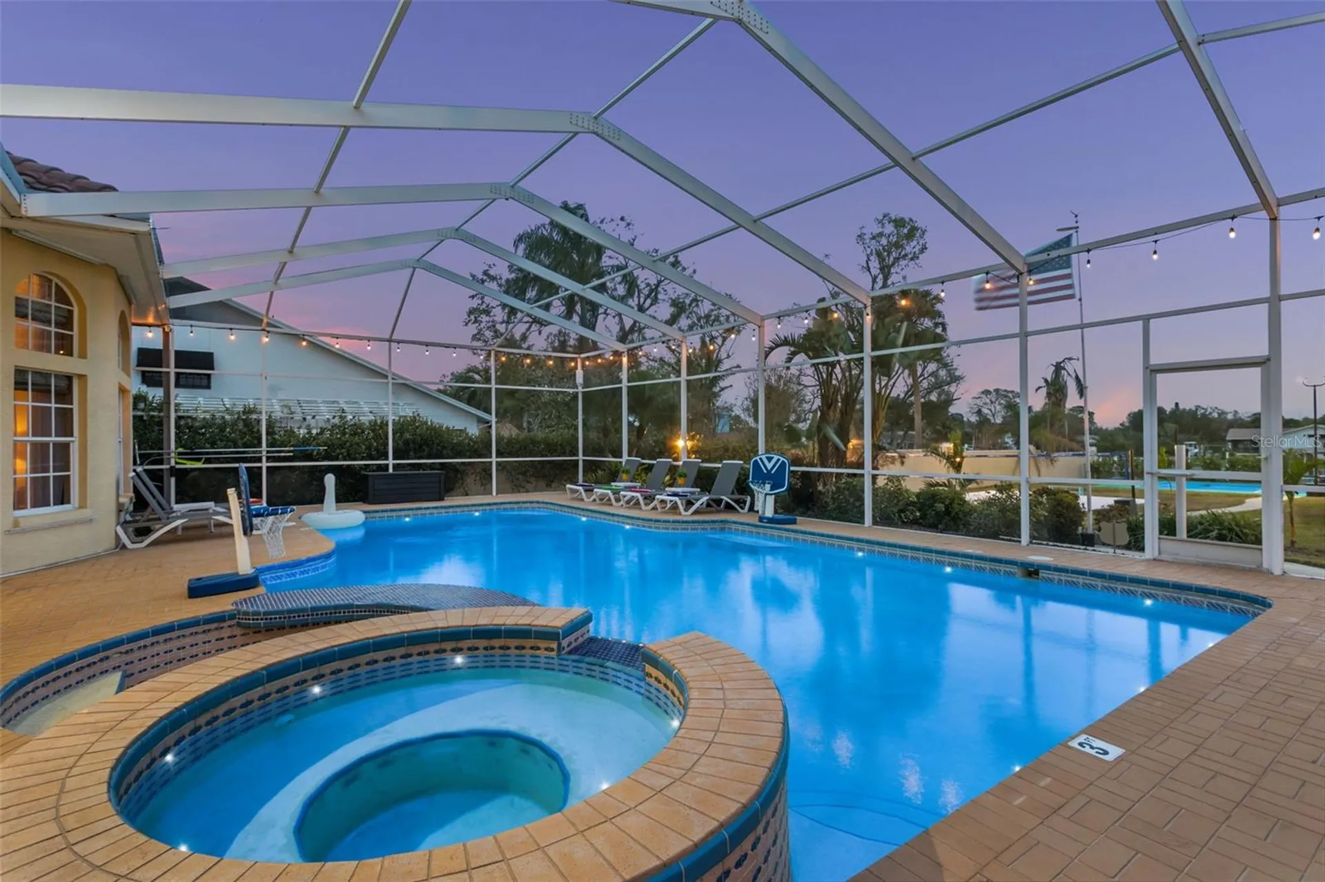 4915 Troydale Road Tampa FL 33615