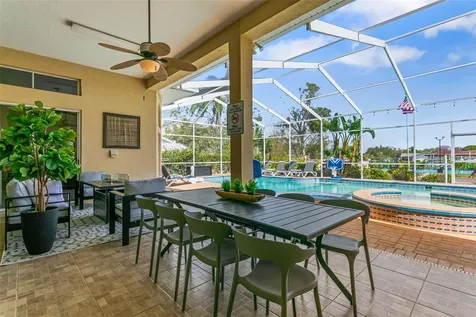 4915 Troydale Road Tampa FL 33615