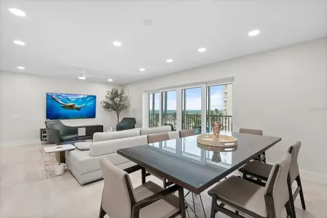800 Benjamin Franklin Drive Sarasota FL 34236