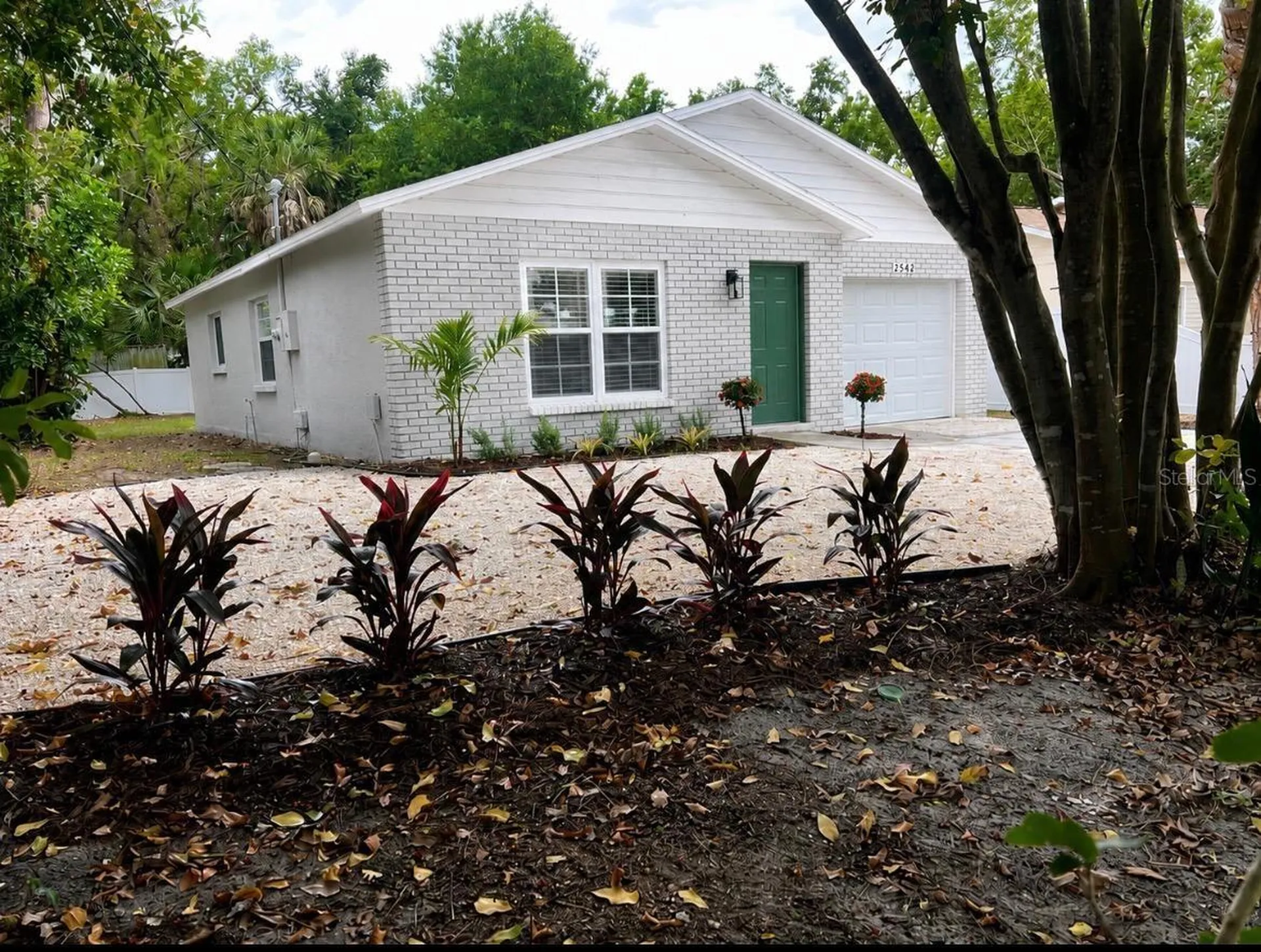 2542 22nd Street Sarasota FL 34234