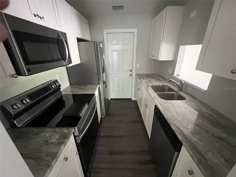 2542 22nd Street Sarasota FL 34234