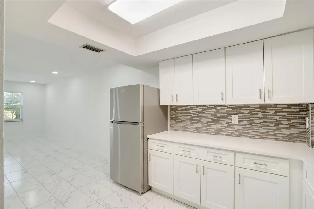 4013 Lake Bayshore Drive Bradenton FL 34205