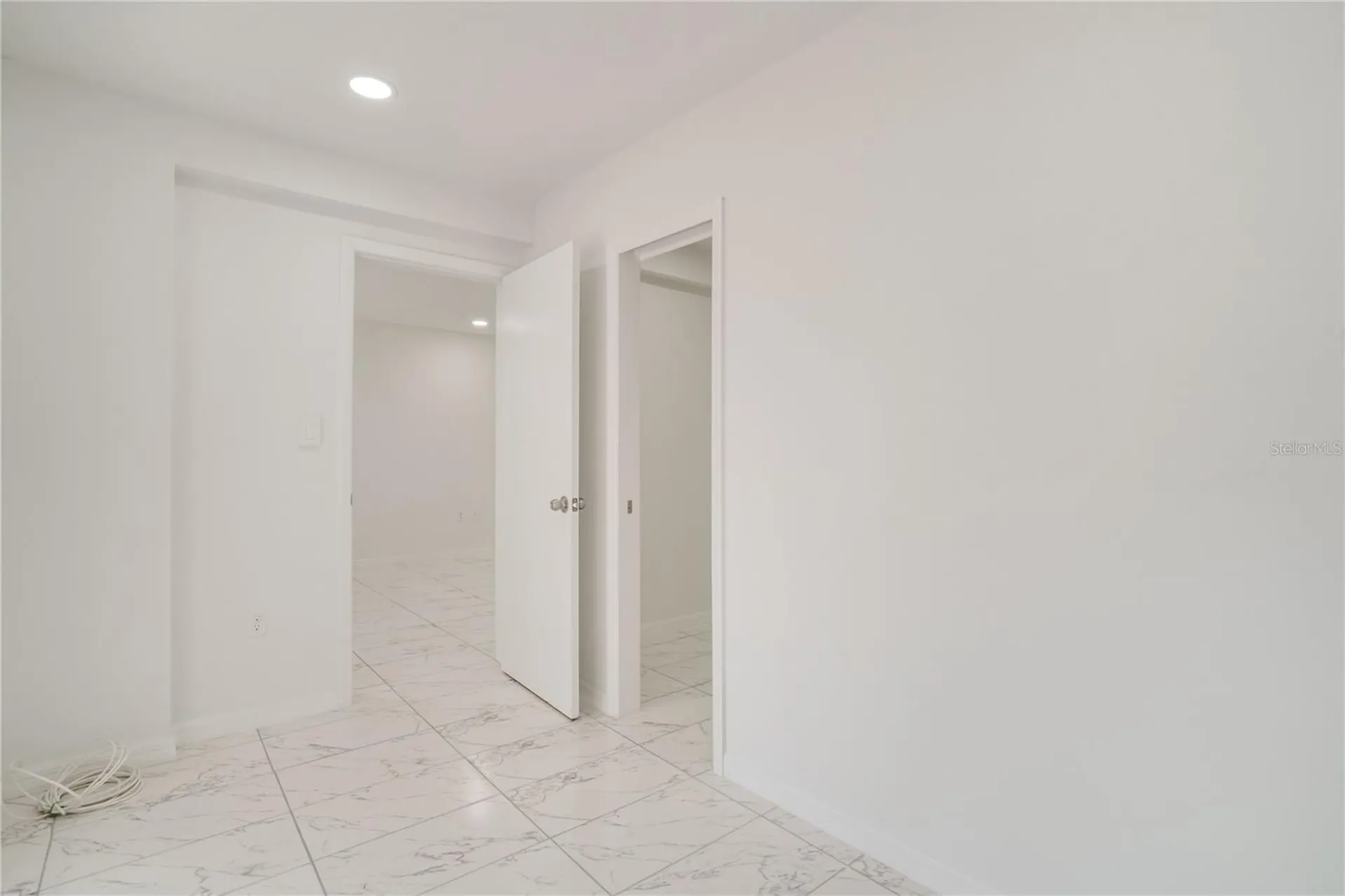 4013 Lake Bayshore Drive Bradenton FL 34205