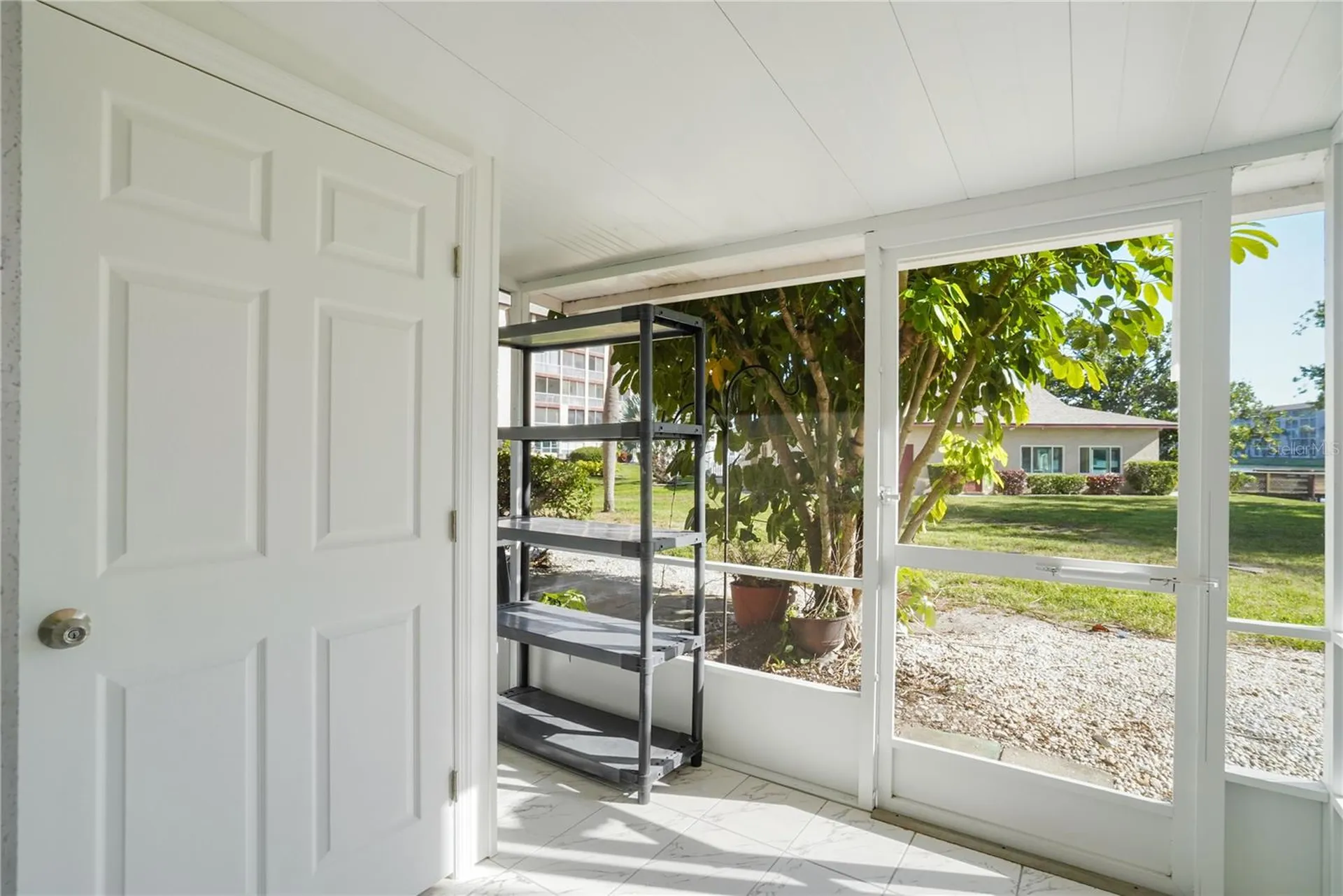 4013 Lake Bayshore Drive Bradenton FL 34205