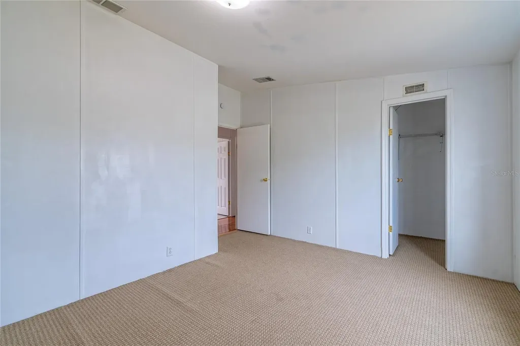 503 W Lemon Street Davenport FL 33837