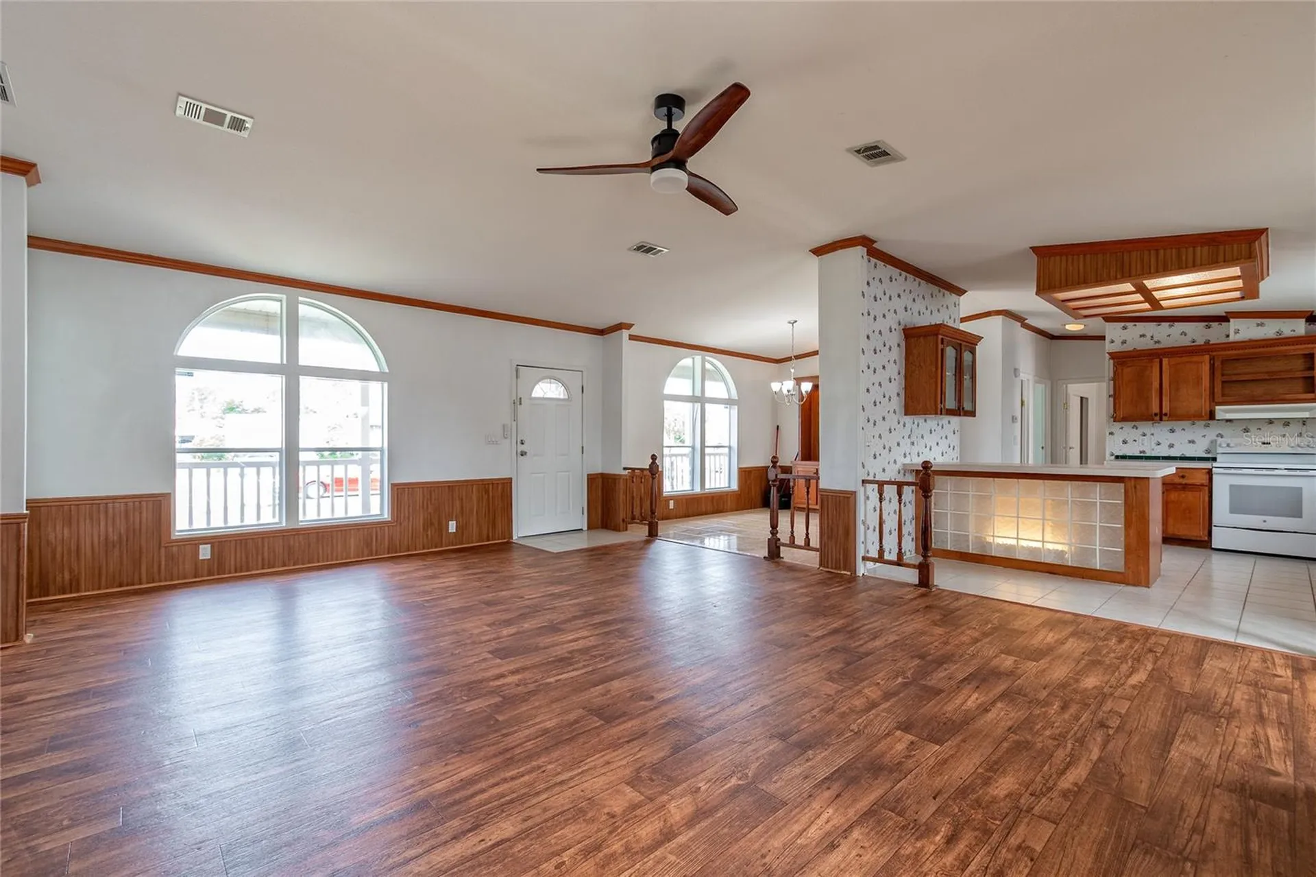 503 W Lemon Street Davenport FL 33837