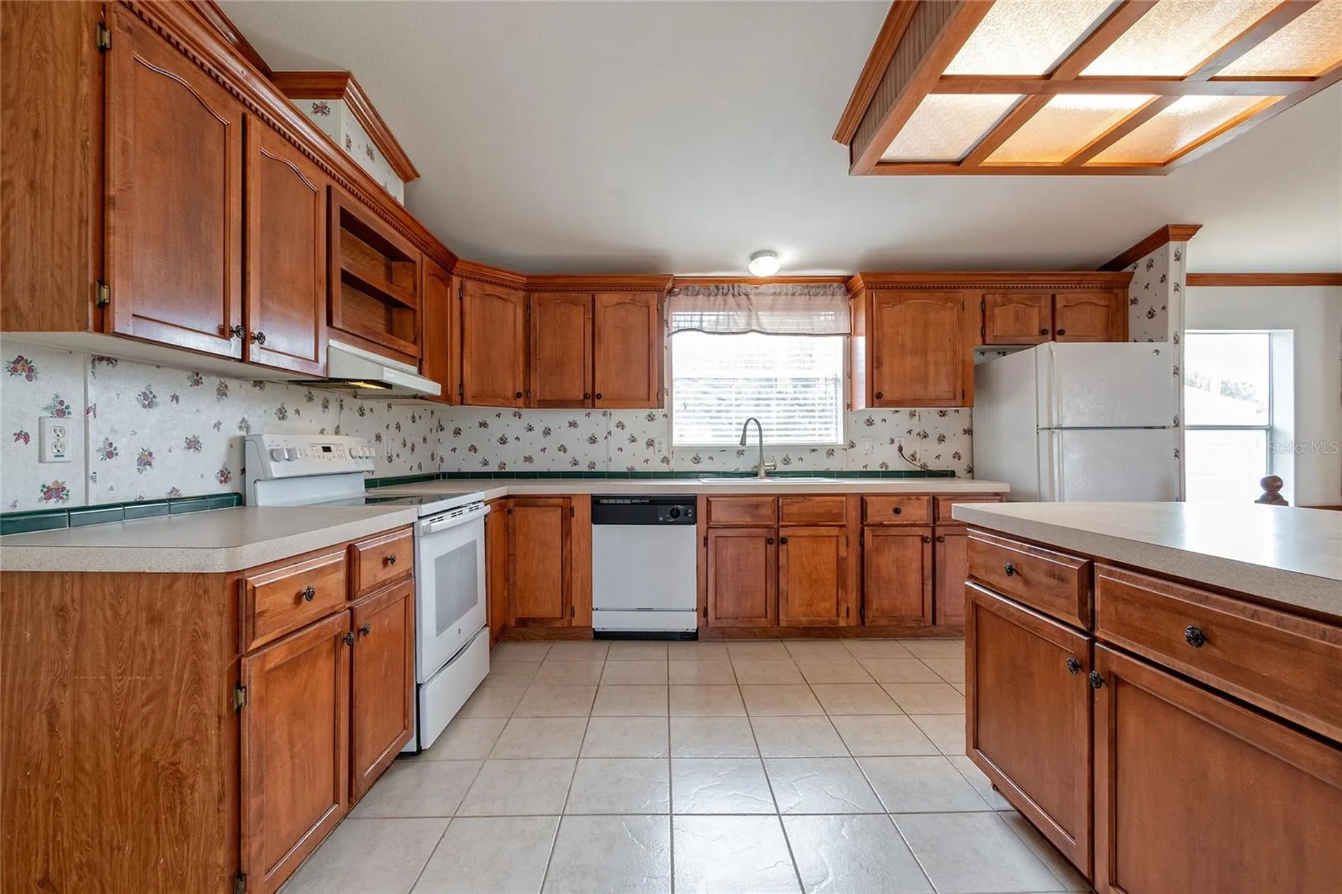 503 W Lemon Street Davenport FL 33837