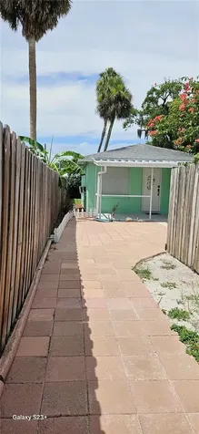 5825 Michigan Avenue New Port Richey FL 34652