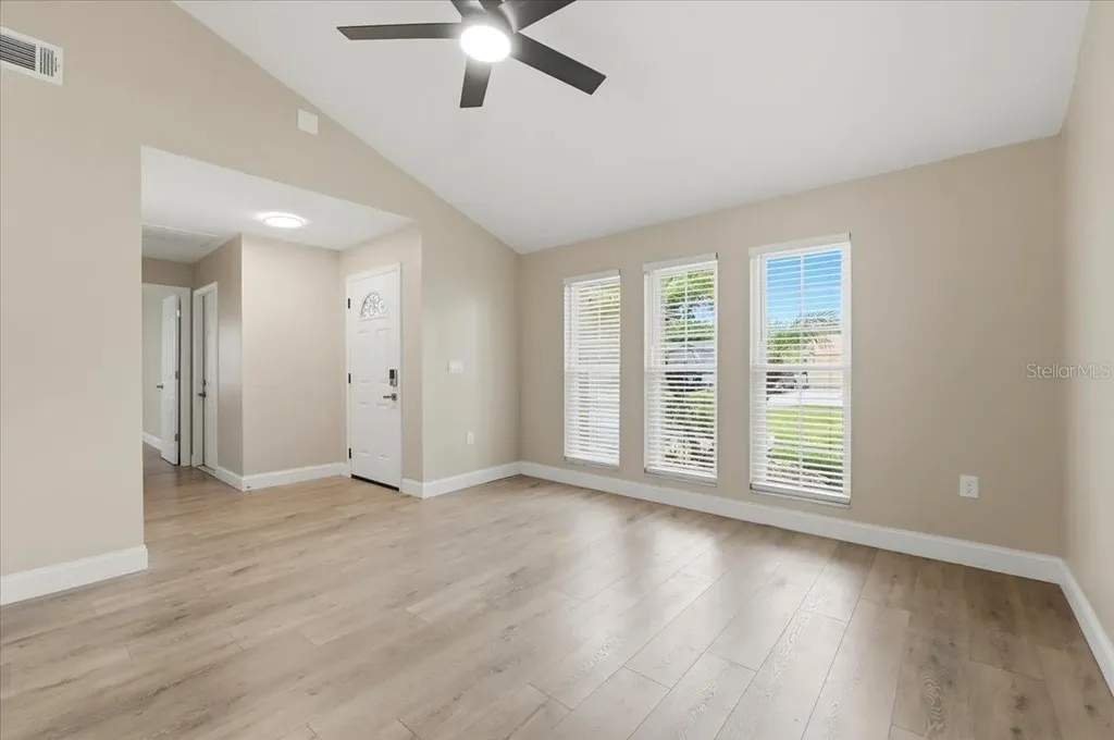 1422 Periwinkle Court Lakeland FL 33811