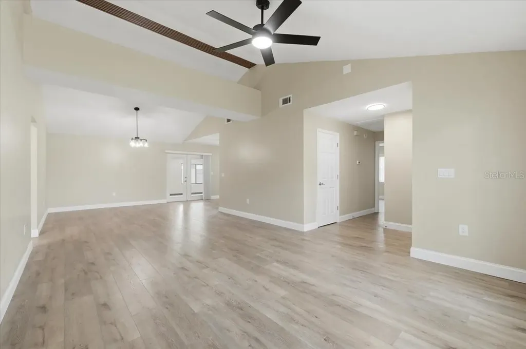 1422 Periwinkle Court Lakeland FL 33811
