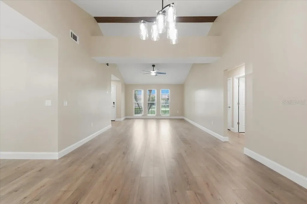1422 Periwinkle Court Lakeland FL 33811