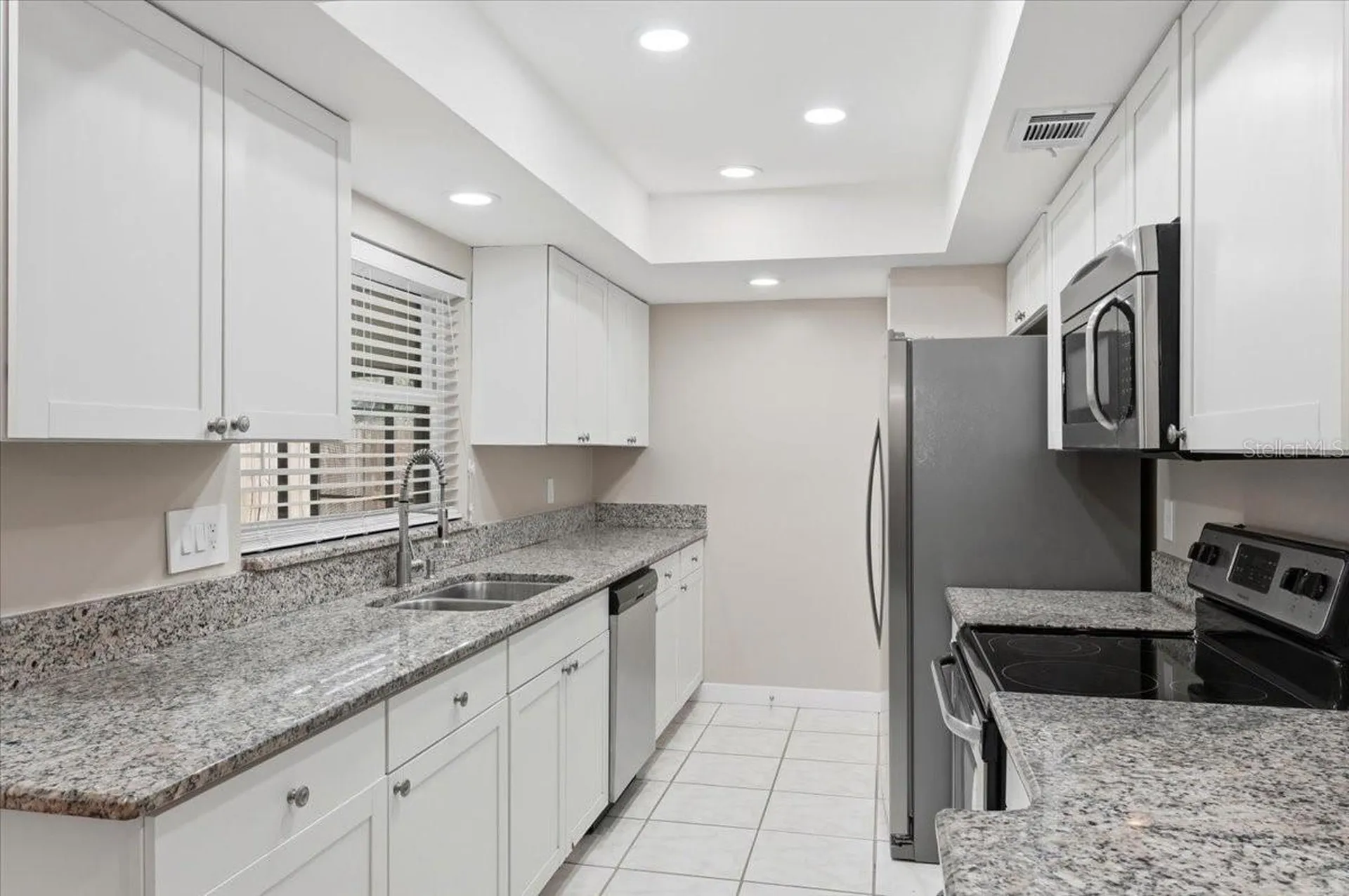 1422 Periwinkle Court Lakeland FL 33811