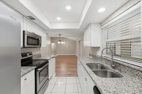 1422 Periwinkle Court Lakeland FL 33811