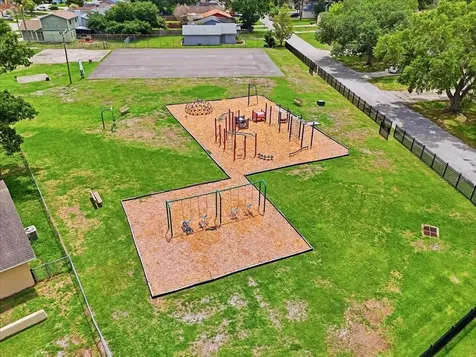 1422 Periwinkle Court Lakeland FL 33811