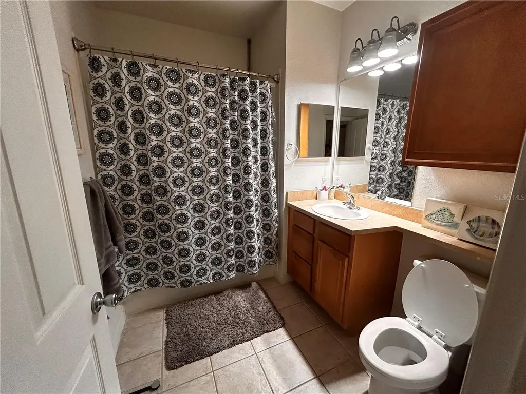 8341 38th Street Cir E Sarasota FL 34243