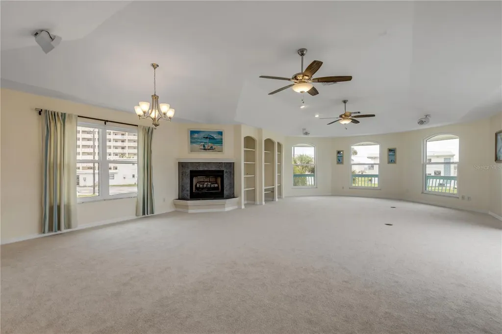 320 Due East Street New Smyrna Beach FL 32169