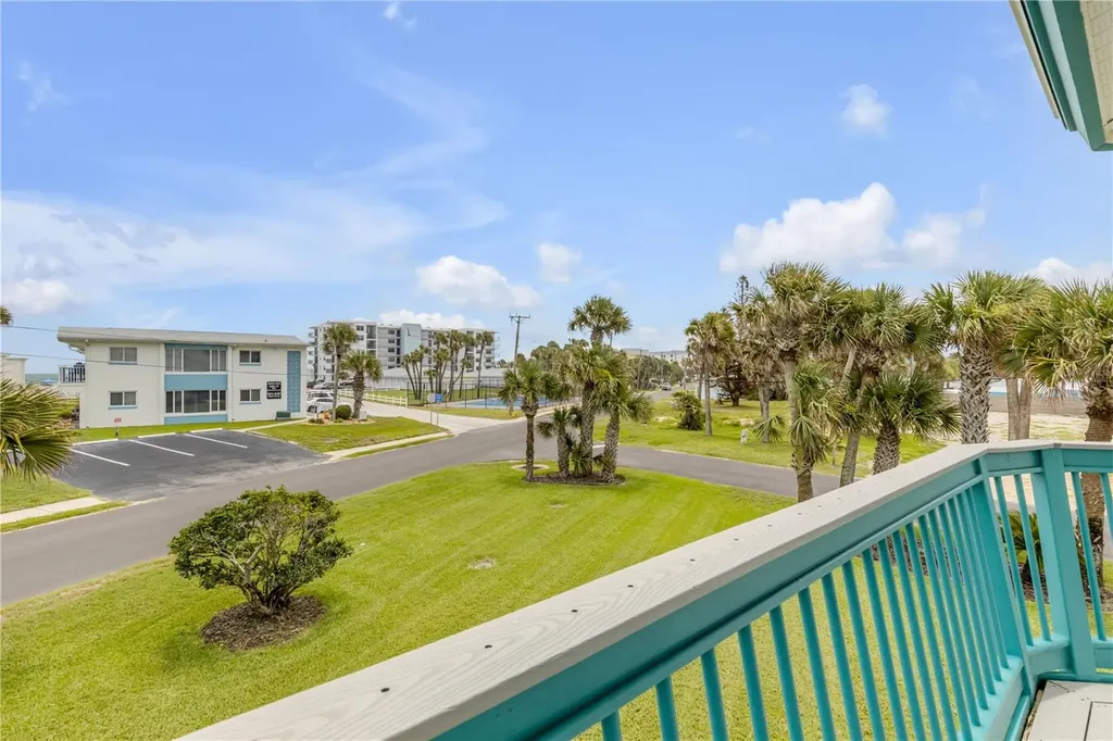 320 Due East Street New Smyrna Beach FL 32169