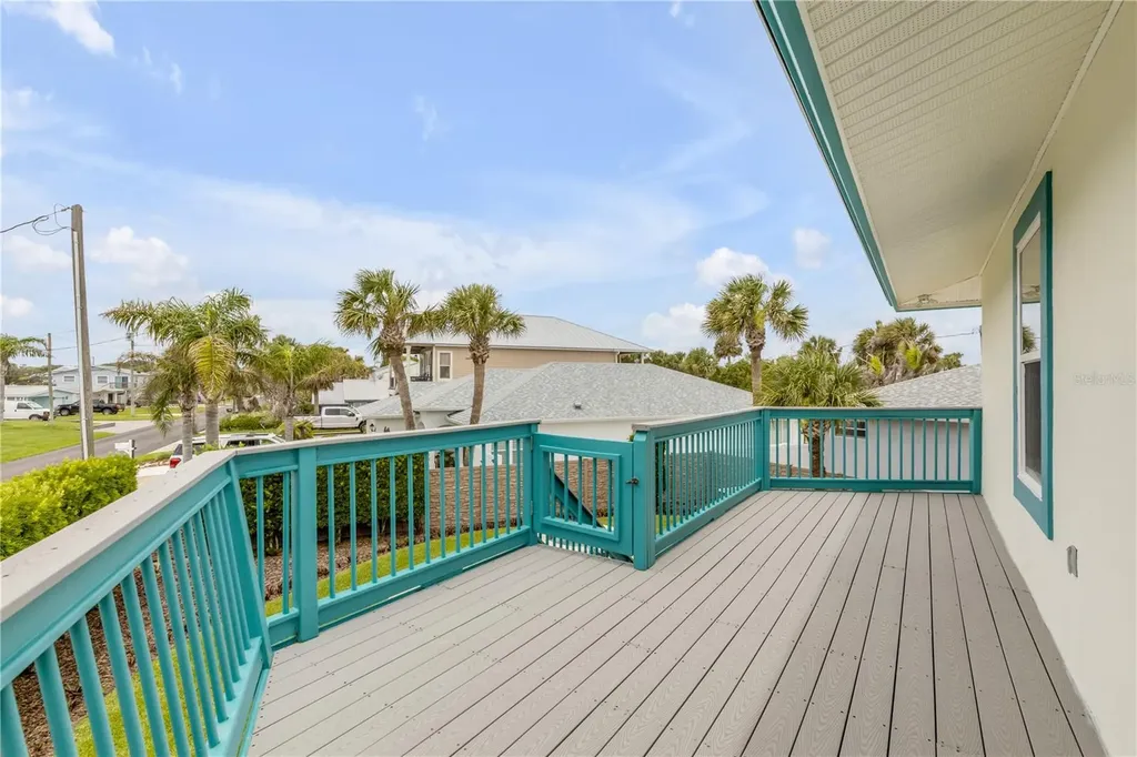 320 Due East Street New Smyrna Beach FL 32169
