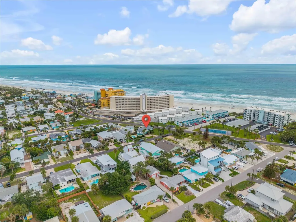 320 Due East Street New Smyrna Beach FL 32169