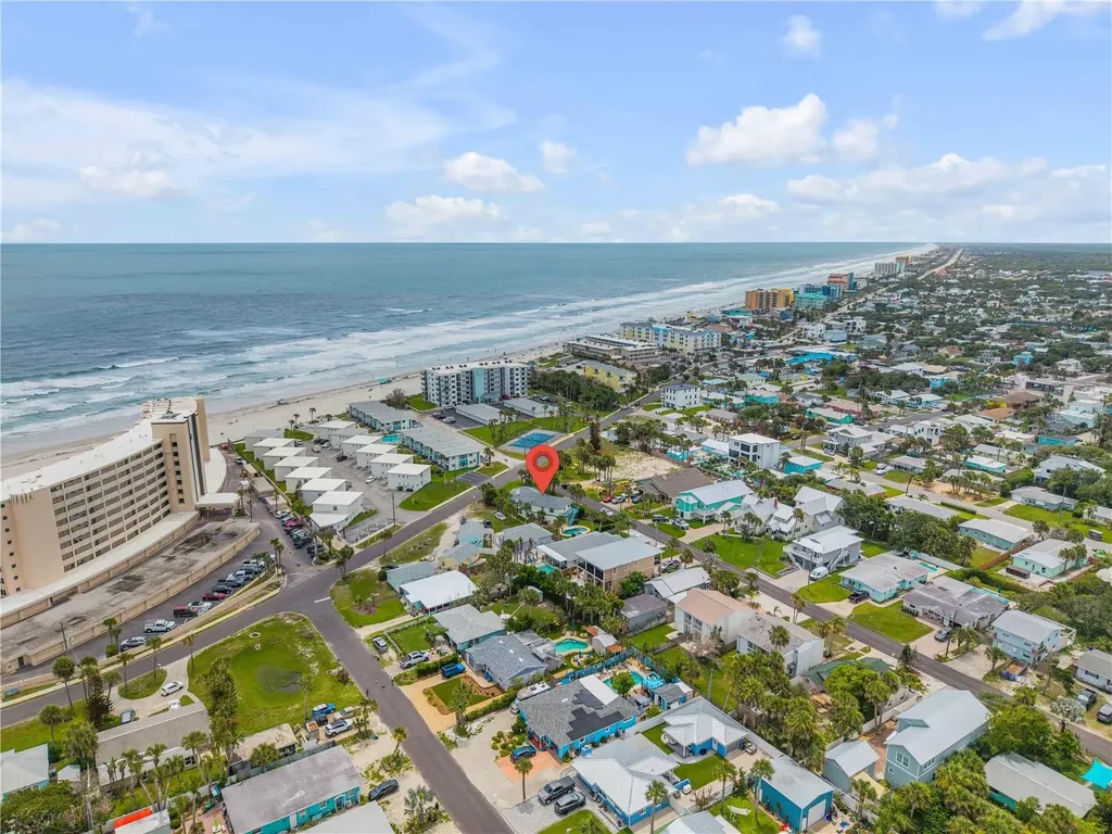 320 Due East Street New Smyrna Beach FL 32169