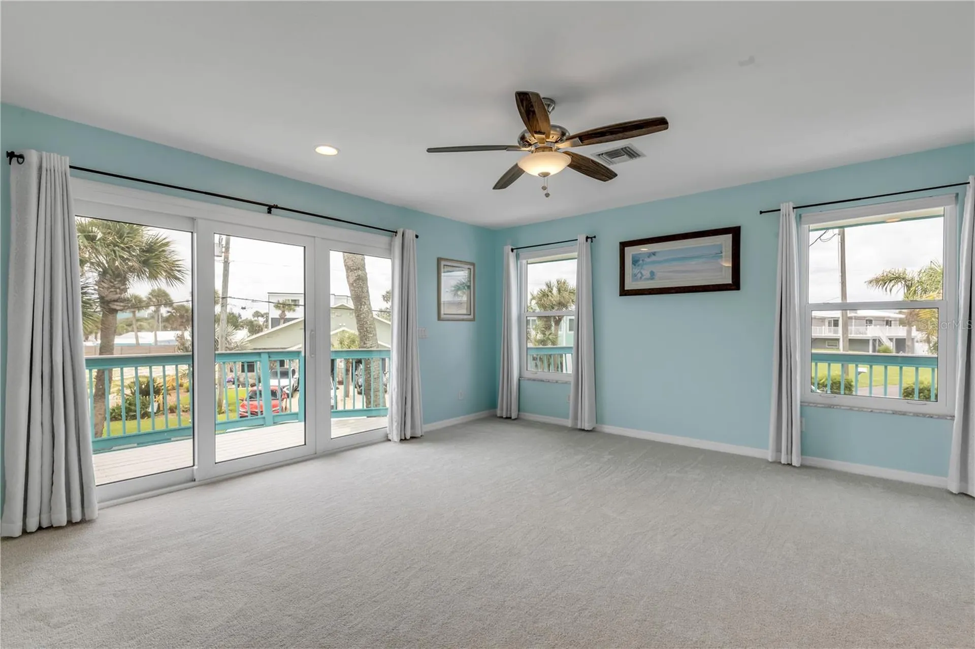 320 Due East Street New Smyrna Beach FL 32169