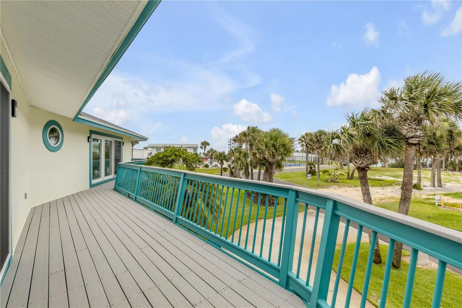 320 Due East Street New Smyrna Beach FL 32169