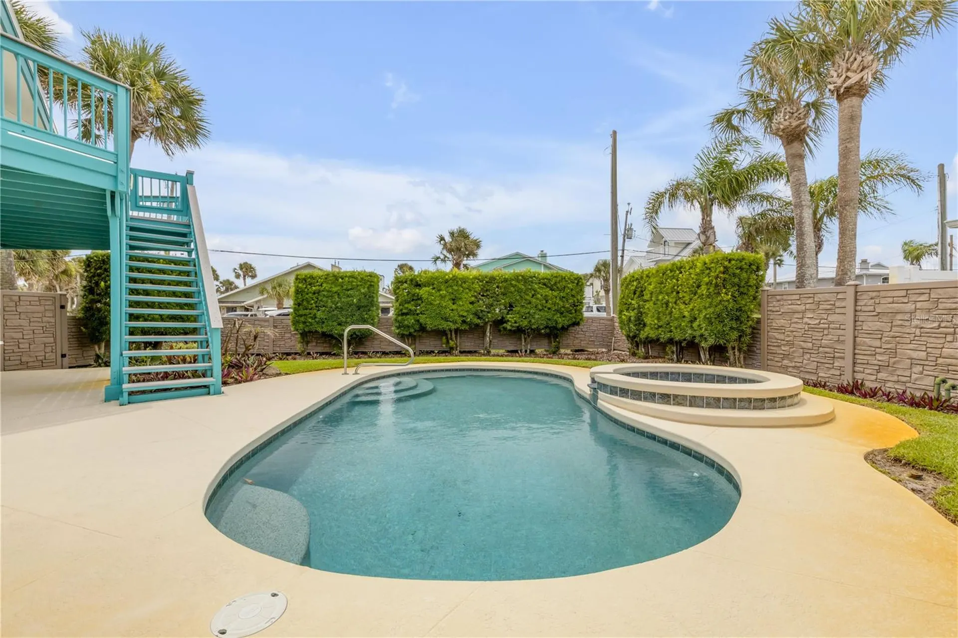 320 Due East Street New Smyrna Beach FL 32169