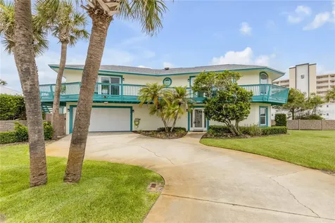 320 Due East Street New Smyrna Beach FL 32169