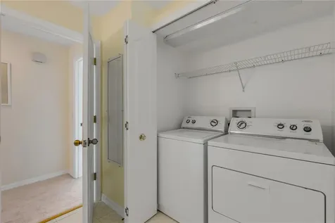 320 Due East Street New Smyrna Beach FL 32169