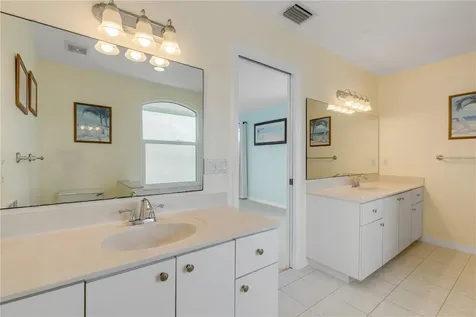 320 Due East Street New Smyrna Beach FL 32169