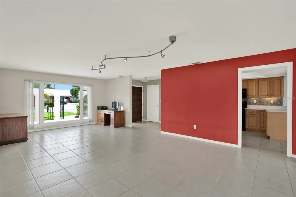 14560 Passage Way Seminole FL 33776