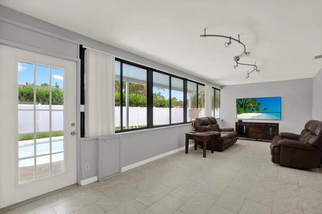 14560 Passage Way Seminole FL 33776